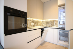 Пәтер 3-комн 57 m² - Лех және Мария Качинский, Batumi