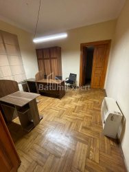 Жеке үй 5-комн 100 m² - Петра Меликишвили, Batumi